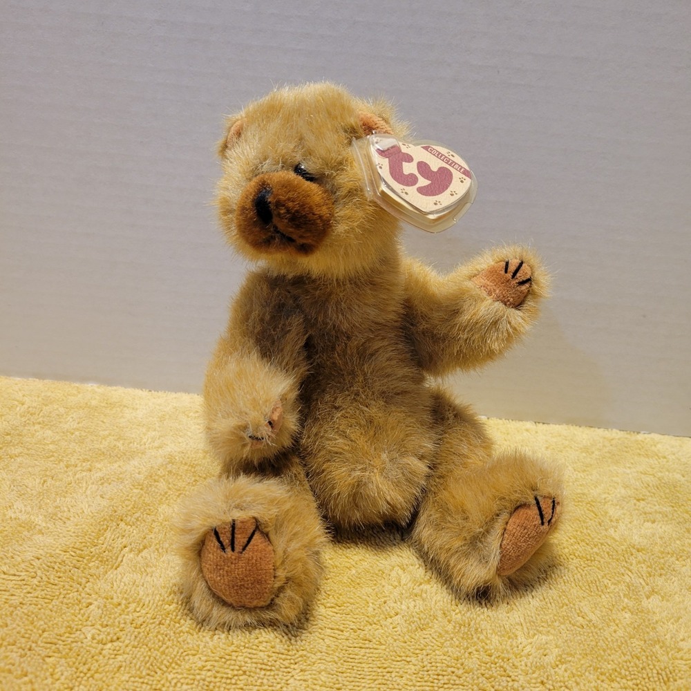ty‎ Attic Treasures Cody the Bear plush
